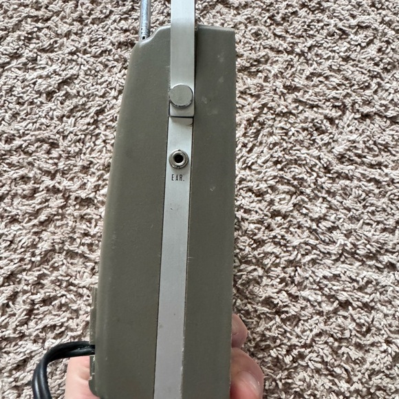 Vintage Channel Master Am/fm Radio Tested Works Great - Picture 6 of 6